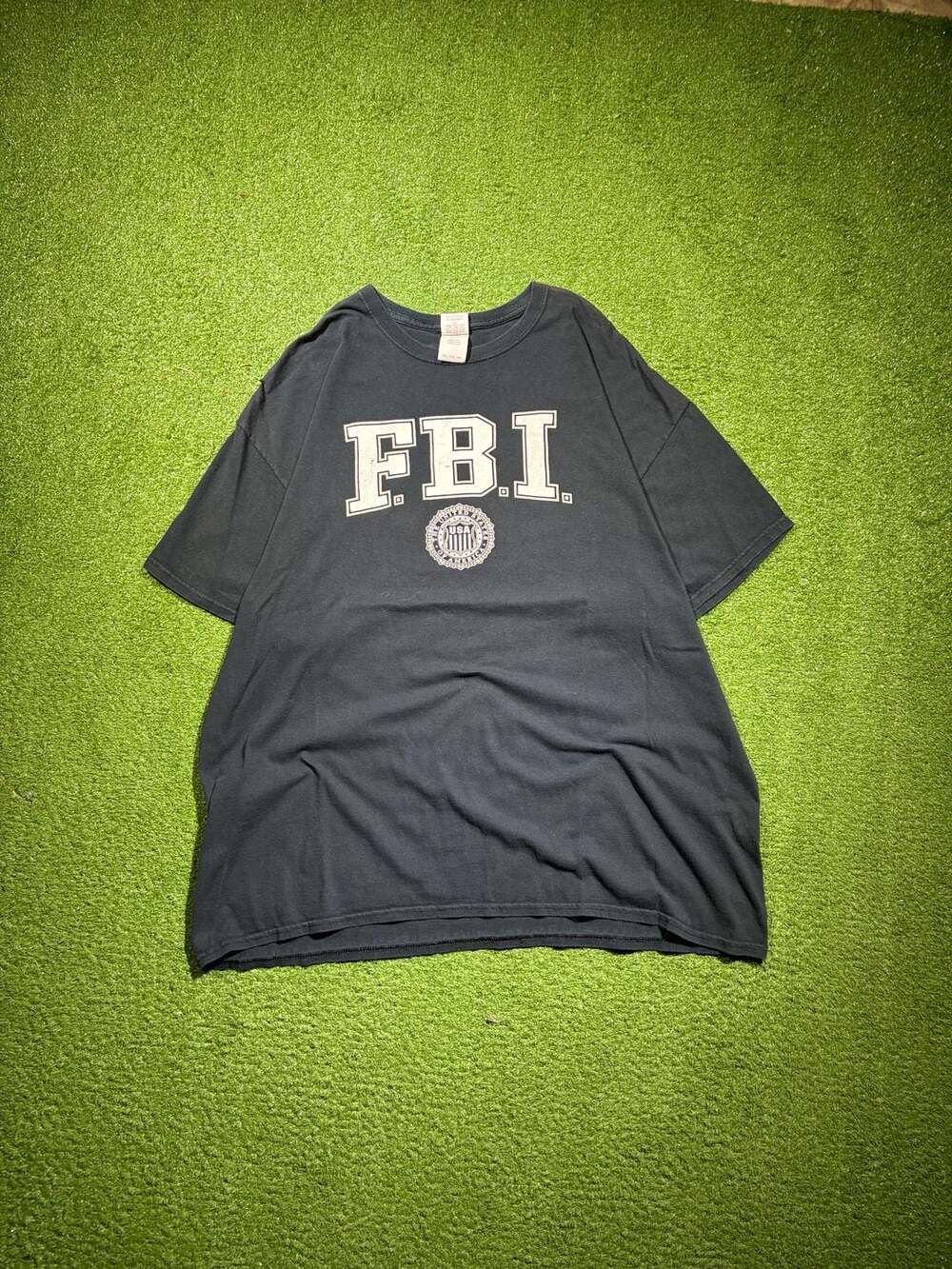 Vintage 2000s FBI boxy heavyweight spell out Graphic T-Shirt